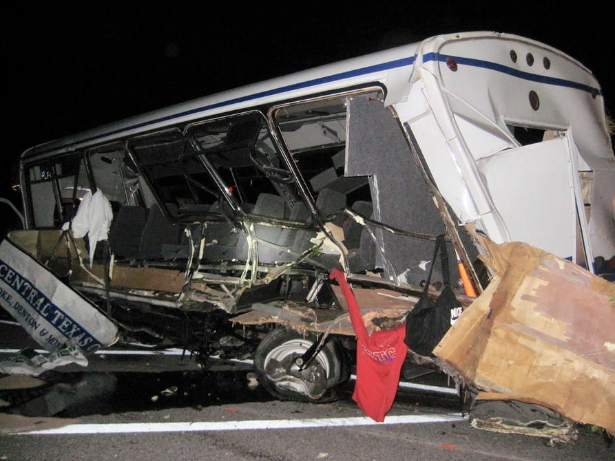 Deadly Champion Bus Crash Put College Softball Team In A Coffin On ...