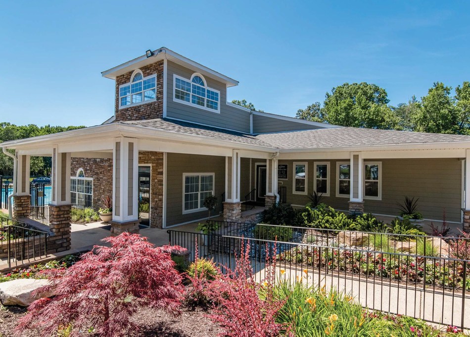 Goldoller Purchases 1088 Unit Seasons Apartments In Laurel Maryland