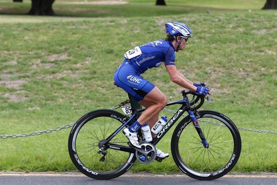 Lauren Hall racing in Melbourne at the Toward Zero road race on the 2017 Orbea Orca equipped with the Pioneer Power Meter system. Photo Credit: Con Chronis