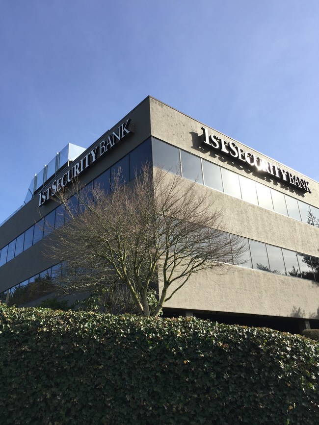 1st Security Bank of Washington Supports Seattle's LGBT Executive