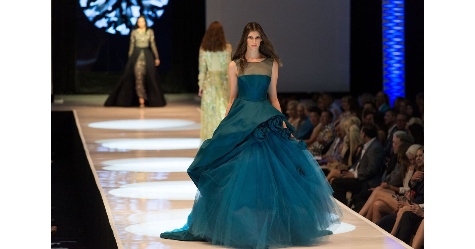 Public Invited to Experience Fashion Week El Paseo with Digital Livestreams