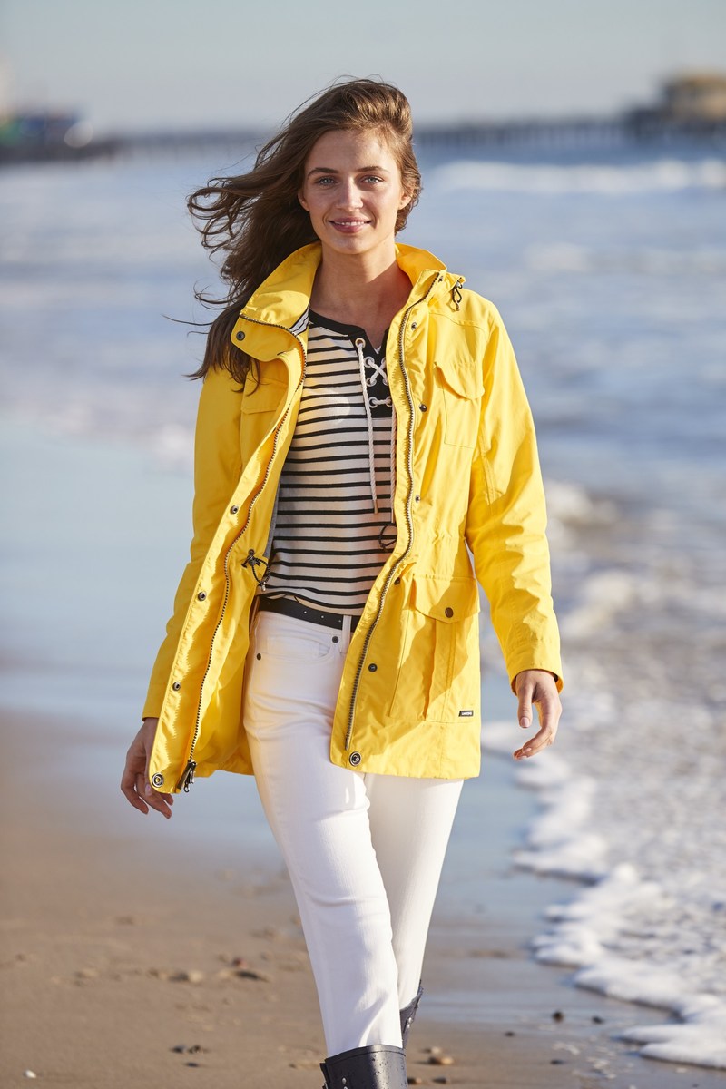 Lands’ End Takes Spring Outerwear by Storm