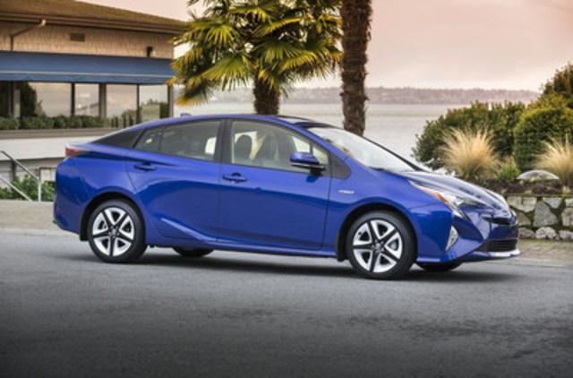 Toyota Prius Claims Top Honours as AJAC's 2017 Canadian Green Car of the Year