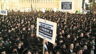 Orthodox Jews protest against army recruitment in Jerusalem, on March 28, 2017
