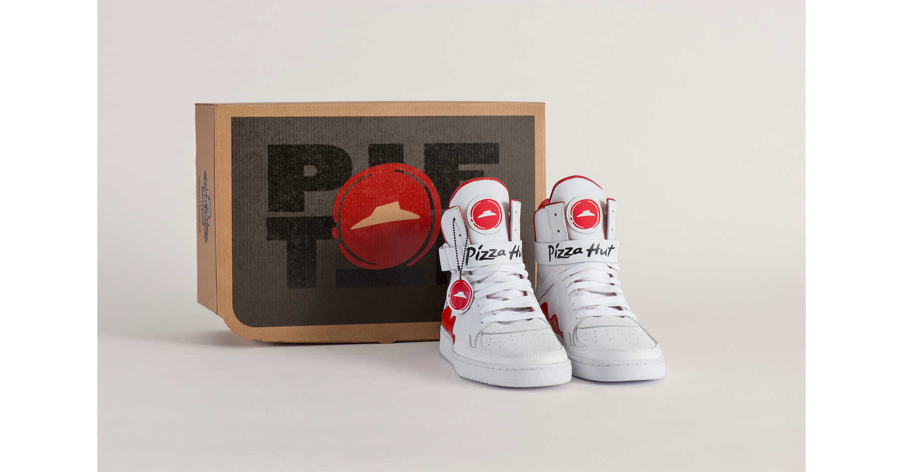 Pizza Hut® Gives Fans A Chance To Score SpecialEdition Pie Tops