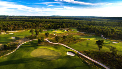 The Loop at Forest Dunes in Roscommon is a one of a kind 18-hole reversible golf course designed by Tom Doak of Renaissance Golf Design.