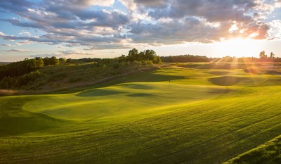 Stoatin Brae is the sixth golf course at Gull Lake View Golf Club and Resort in Augusta. Third-generation owner Jon Scott worked with Renaissance Golf Design architects to create a championship-caliber, 18-hole, par-71 golf course that stretches more than 6,800 yards.