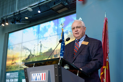 Dr. Gordon H. "Nick" Mueller addresses the crowd at the National WWII Museum's International Conference on World War II.