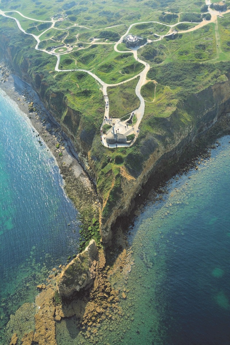 Explore Omaha and Utah Beaches with The National WWII Museum’s DDay Tour