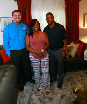 Aaron's and Progressive Leasing Partner with Former NFL Star Warrick Dunn in Tampa for 155th Home Presentation