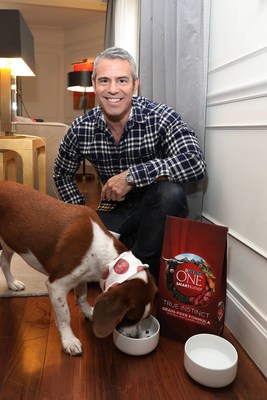 Andy Cohen's rescue dog, Wacha, enjoys a Purina ONE lunch on Thursday, April 20, 2017, in New York. Along with a $20,000 donation to North Shore Animal League America's Mutt-i-grees program, Purina ONE is partnering with Mutt-i-grees and Andy Cohen as part of its ONE Difference Campaign, which focuses on nourishing the lives of both students and shelter dogs across the country. (Amy Sussman/AP Images for Purina ONE).