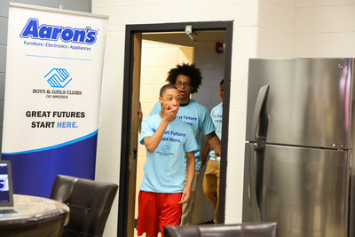 Aaron's, Inc., a leading omnichannel provider of lease-purchase solutions, and its divisions Aaron's and Progressive Leasing, surprised teens on Wednesday with a newly renovated Keystone Teen Center at the U.S. Bank Boys & Girls Club of Cincinnati. As part of Aaron's three-year, $5 million partnership with Keystone, which inspires teens to "Own It" by taking ownership of their choices to build the lives they deserve, Aaron’s associates have remodeled 20 Keystone Teen Centers across the U.S.