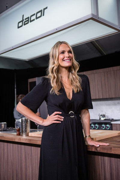 Molly Sims at Dacor Dinnertime Meets Showtime, Pebble Beach Food & Wine
