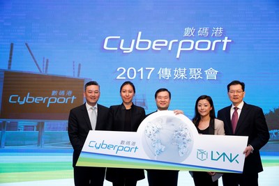 Cyberport start-up Lynk is glad to receive the fund from Cyberport Macro Fund to pursue their ambition. (From left to right) Herman Lam, Chief Executive Officer of Cyberport; Jennifer Li, Co-founder and Director of Compliance of Lynk; Dr Lee George Lam, Chairman of Cyberport; Peggy Choi, Founder and CEO of Lynk; Marvin Lai, Chief Investment Officer of Cyberport (PRNewsfoto/Cyberport)