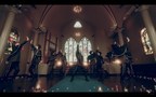 El vídeo musical "Shadow Kiss" de MeseMoa, un grupo japonés en alza, causa una polémica mundial
