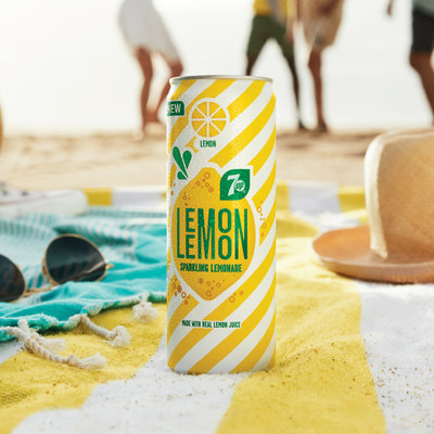 7UP Lemon Lemon, a new sparkling lemonade from PepsiCo offers a bubbly reminder to escape from your busy daily routine, to be outdoors, under the sun, in the open air. (CNW Group/PepsiCo Canada)