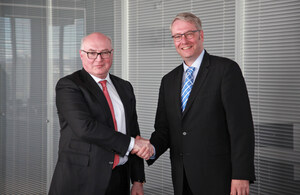 Faurecia and ZF enter in a Strategic Partnership