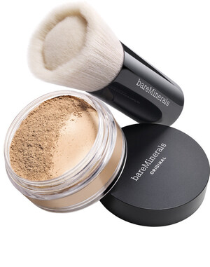 bareMinerals and Cosmopolitan Declare May 9 National Sleepover Day