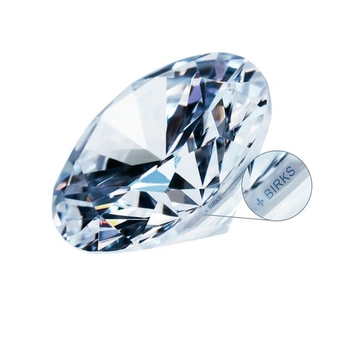 One of the first diamonds from Quebec available on the market, exclusively at Birks. 10.01 carats diamond from the Stornoway Diamond Corporation Renard Mine. (CNW Group/Birks Group Inc.)