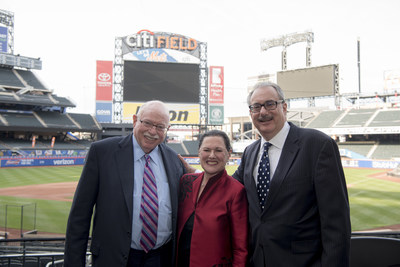 2017 recipient of the Sy Syms Humanitarian Award, Michael Steinhardt with Sy Syms Foundation Founding Trustee and President, Marcy Syms, and Treasurer and Trustee, Mark Frieberg, at the Annual Sy Syms School of Business Awards Gala Dinner at Citi Field.