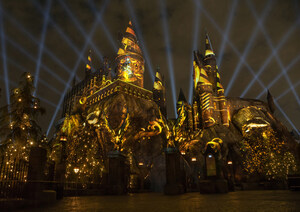Universal Studios Hollywood Casts a Dazzling Spell on "The Wizarding World of Harry Potter" with Its All-New Summertime Enhancement, "The Nighttime Lights at Hogwarts Castle," Inviting Guests to Experience the Immersive Land in a Whole New Light, Beginning June 23