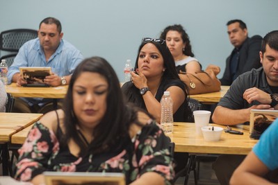 Entrepreneurs and small-business leaders from the Upper Rio Grande Valley gathered on May 11 at Grindstone Coworking in Edinburg, Texas, for a BBVA Compass-sponsored workshop on entrepreneurship and the ins and outs of writing a business plan, using business credit, and understanding financial statements.