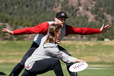 U.S. National Team players Claire Chastain (Denver Molly Brown) and Nick Stuart (Seattle Sockeye).