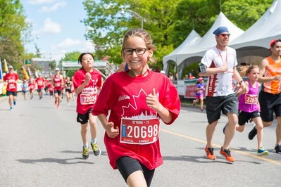 Runners of all ages participated in the 43rd Tamarack Ottawa Race Weekend. Young runner Camille competed in the 2K race. (Photo credit: Brittany Gawley) (CNW Group/Scotiabank)