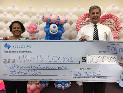 The $2,500 second place prize was awarded to Tru-B-Loons Event and Party Décor of Germantown, MD. Left to right: Carolyn Truby, Founder and President, Tru-B-Loons Event and Party Décor, and Hunter McCulloch, Maryland Territory Manager, Selective.