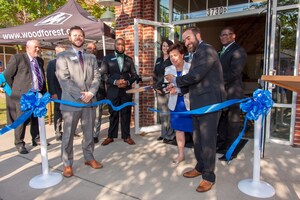 Woodforest National Bank Opens New Community Development And Education Center In North Main Plaza