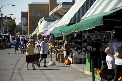 À compter du 8 juin 2017 - Quatre jours piétonniers au marché Jean-Talon cet été