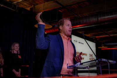 John Simpson, CEO of One North Interactive, accepts the 2017 Moxie Award for digital agency of the year. Hosted by Built In Chicago, the Moxie Awards celebrate innovation and growth among Chicago’s technology entrepreneurs and digital tech companies.