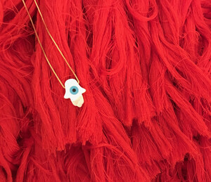 Saridjo Sisters Launch Virtual Jewelry and Accessory Business in Benefit of Humanitarian and Refugee Crisis