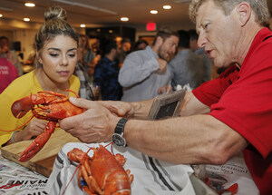 Maine Lobster Brings a Taste of New England to Dallas