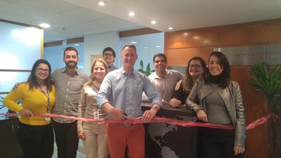 The Cartus Brazil team at the ribbon cutting and official opening of Cartus' new office. Pictured, left to right: Juliana Lazaro, Caê Fernandes, Priscila Damasceno, Danyel Andre, David Pascoe, Caio Leal, Aline Sodré and Juliana Daneu.