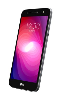 The LG X power™ 2 is a mass-tier phone targeting heavy-duty users who are in the market for a competitively priced device with a large display, advanced camera features and long battery life. (CNW Group/LG Electronics Canada)