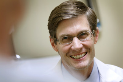 Eric Stecker, M.D., M.P.H. is an associate professor of cardiology at Oregon Health & Science University’s Knight Cardiovascular Institute in Portland, Ore. (Credit: OHSU)