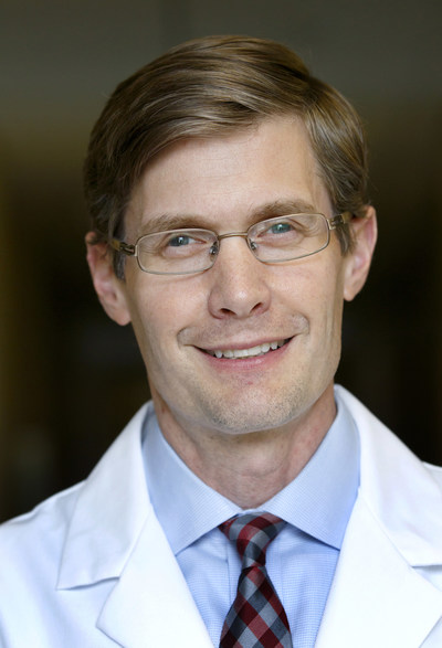 Eric Stecker, M.D., M.P.H. is an associate professor of cardiology at Oregon Health & Science University’s Knight Cardiovascular Institute in Portland, Ore. (Credit: OHSU)