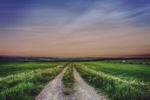 Le Sentier Transcanadien annonce un nouveau partenariat avec Clif Bar &amp; Company afin de soutenir le raccordement du Grand Sentier