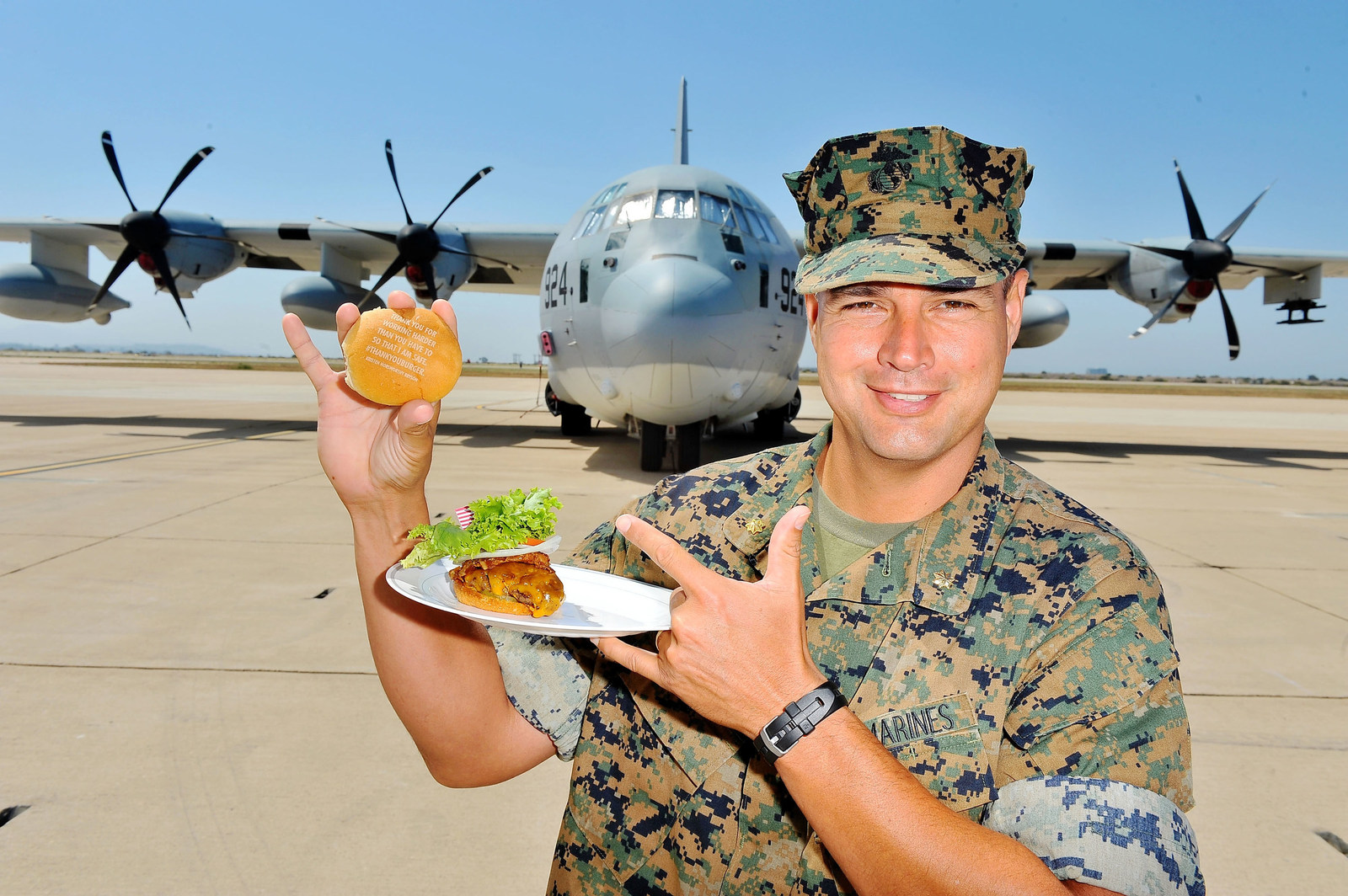 Αποτέλεσμα εικόνας για Carnival Cruise Line Thanks the Troops with the World's First Social Media Powered Barbecue at Marine Corps Air Station Miramar in San Diego