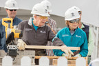 Jimmy &amp; Rosalynn Carter help build 150 homes across Canada with Habitat for Humanity