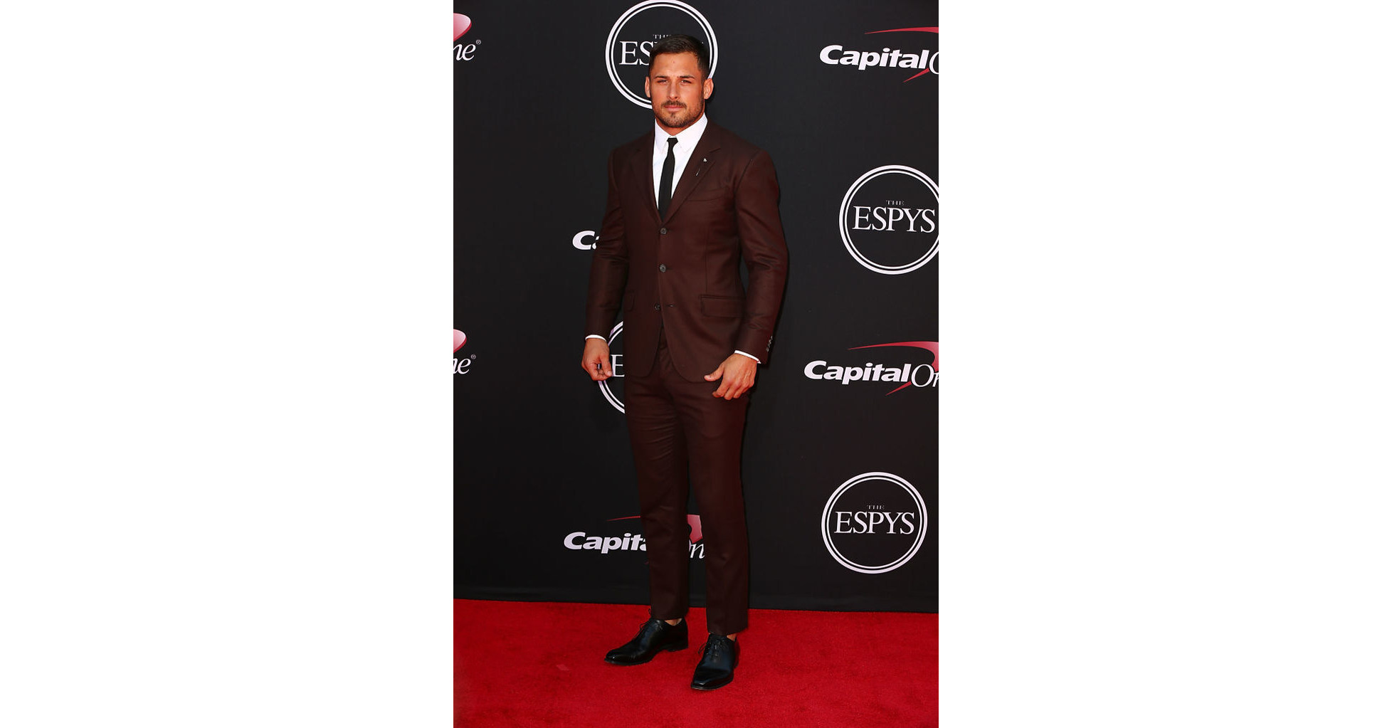 Ford Models Signs 2x Super Bowl Champion Danny Amendola(02)