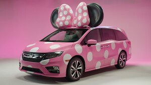 Honda se pone de moda con la presentación del "MINNIE VAN", un Odyssey diseñado a la medida, único en su clase, creado para la Expo D23 de Disney