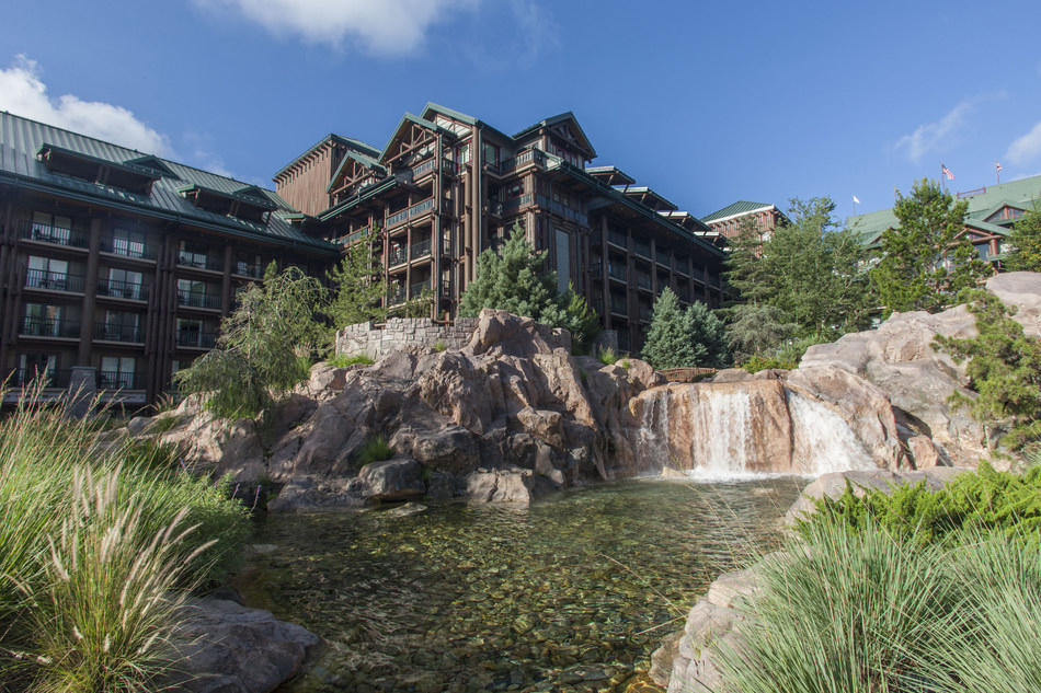 Copper Creek Villas Cabins At Disney S Wilderness Lodge Opens