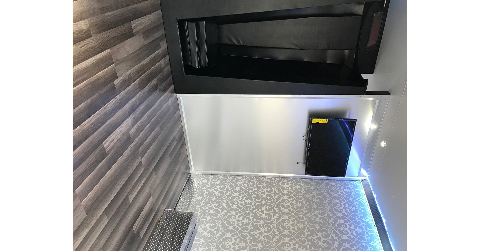 Leader in Cryotherapy Debuts CustomBuilt, Mobile "Cryo Recovery" Centers