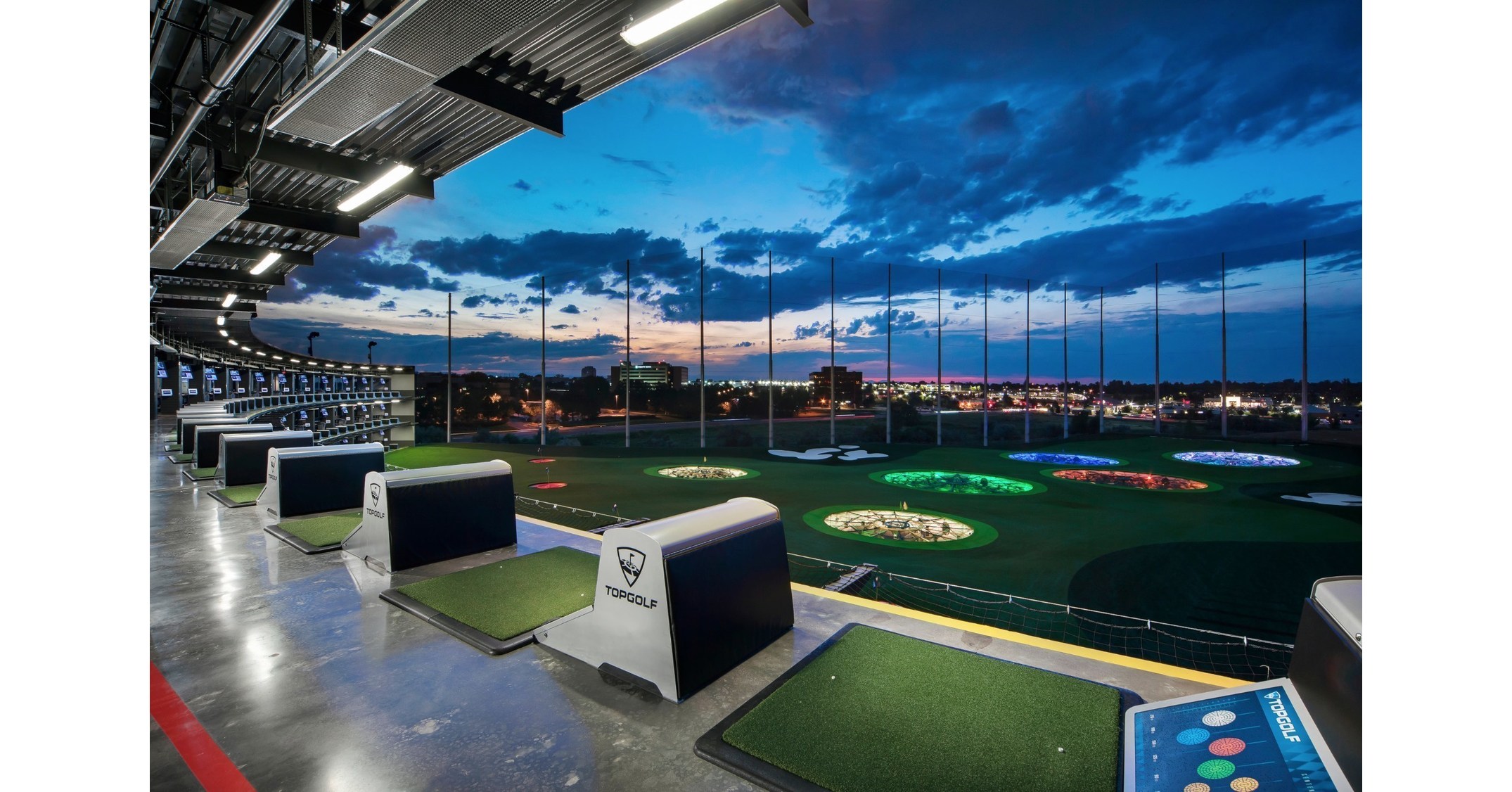 Topgolf opens in St. Petersburg to much excitement