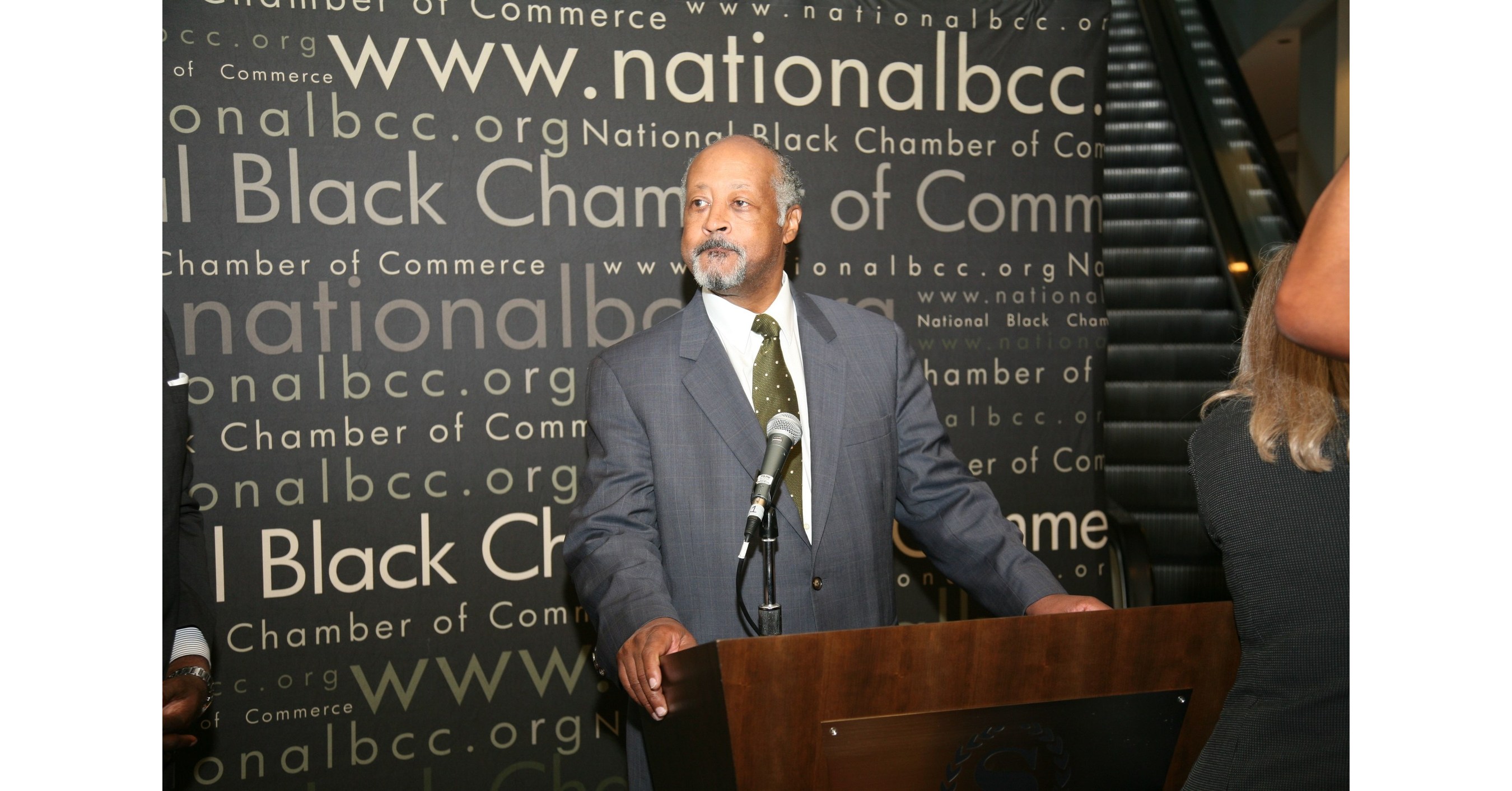 National Black Chamber of Commerce Opens Doors to Federal Procurement