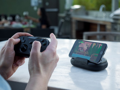 The Kanex GoPlay Sidekick is a pocket-sized wireless game controller for iPhone, iPad and Apple TV.