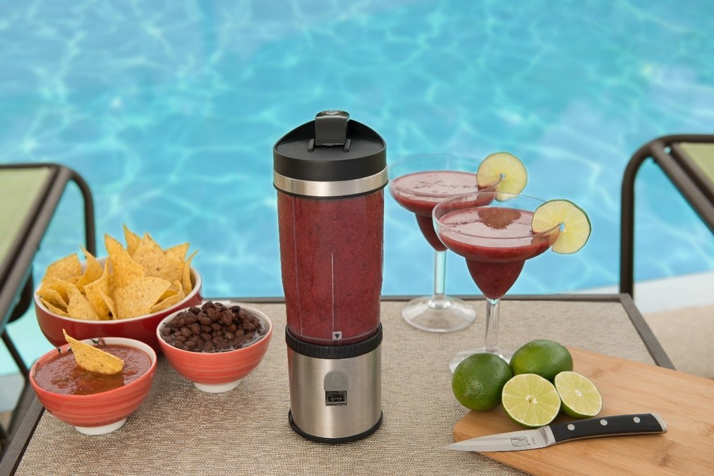 Rocket Bottle Plus, the World's Best Portable Blender to Launch on  Kickstarter