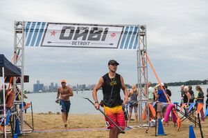 Detroit Defines Surf Culture in 6th Annual Stand Up Paddle Race Around Belle Isle on August 12th